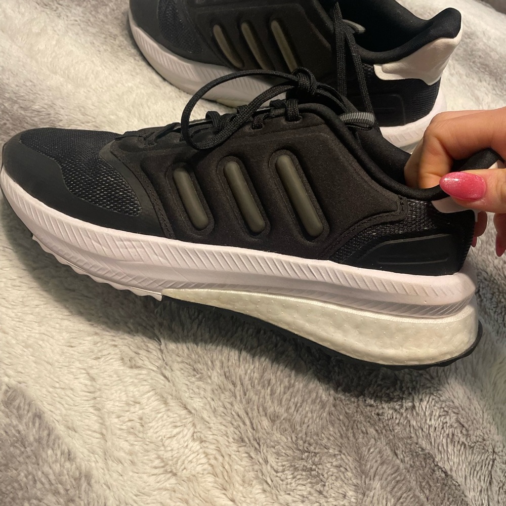 Black Adidas Boosts